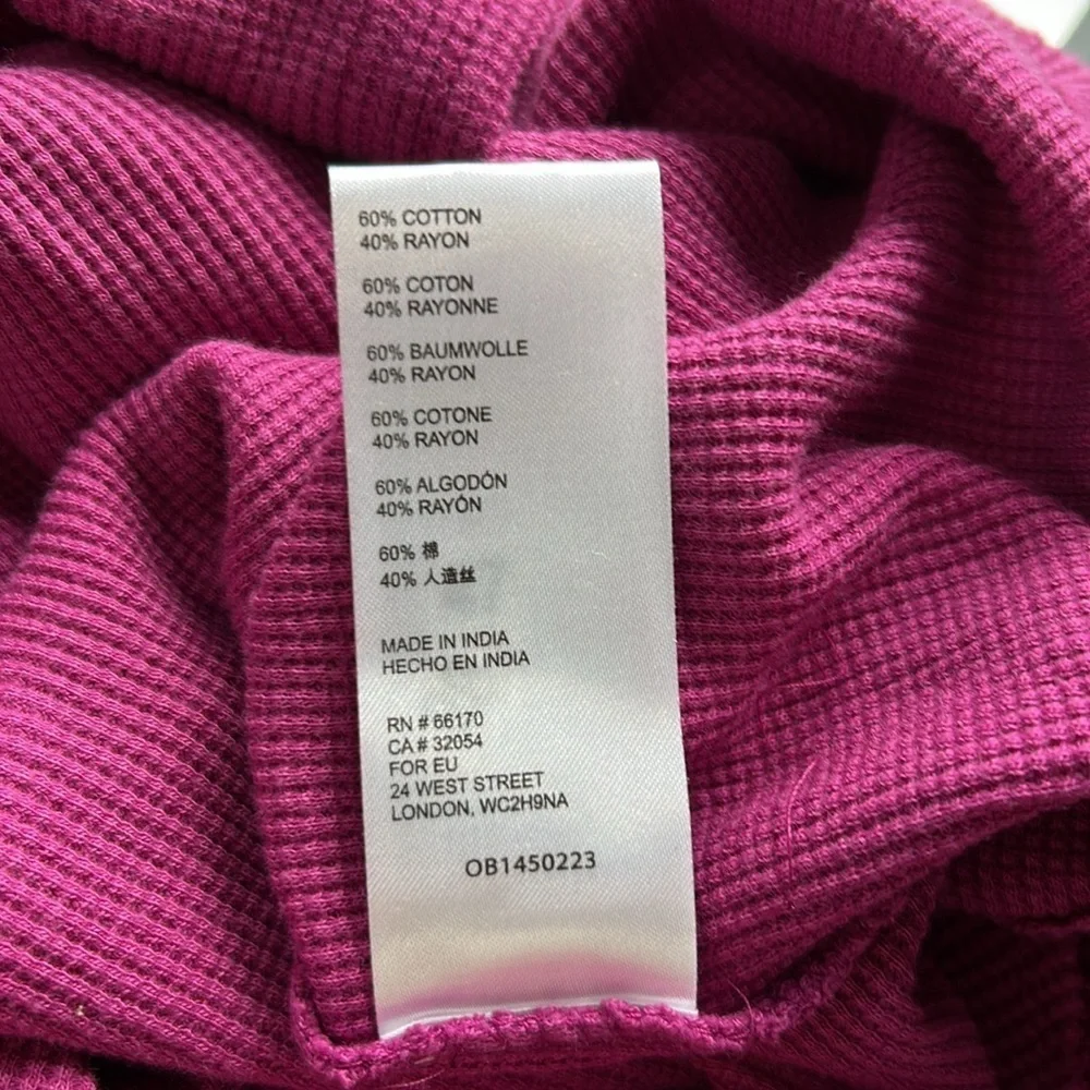 Anthropologie Pilcro Thermal Waffle Knit Split Hem Top in Raspberry Sz XS NEW